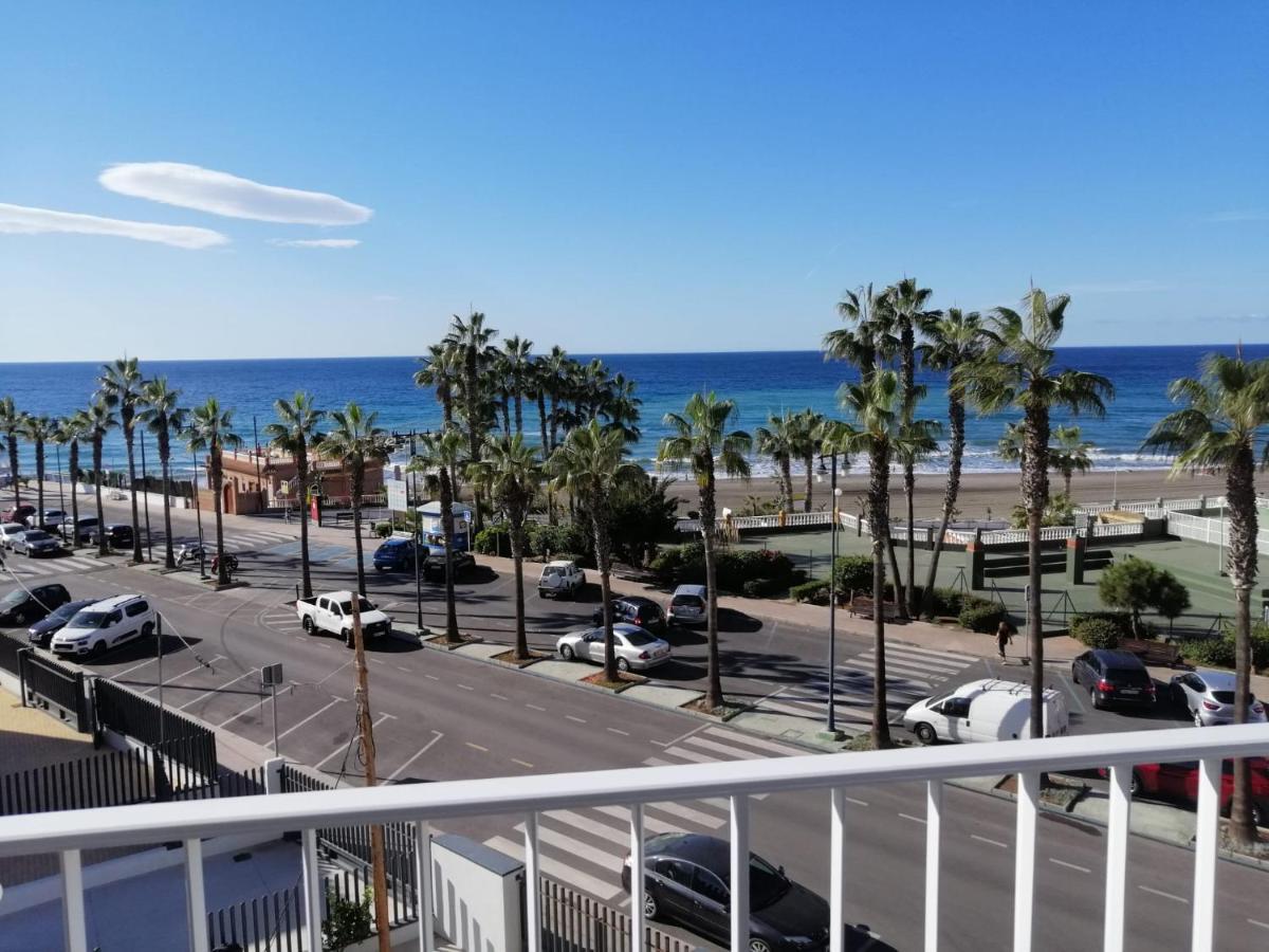 Estudio Faro Torrox-1ª Linea Playa Apartment *